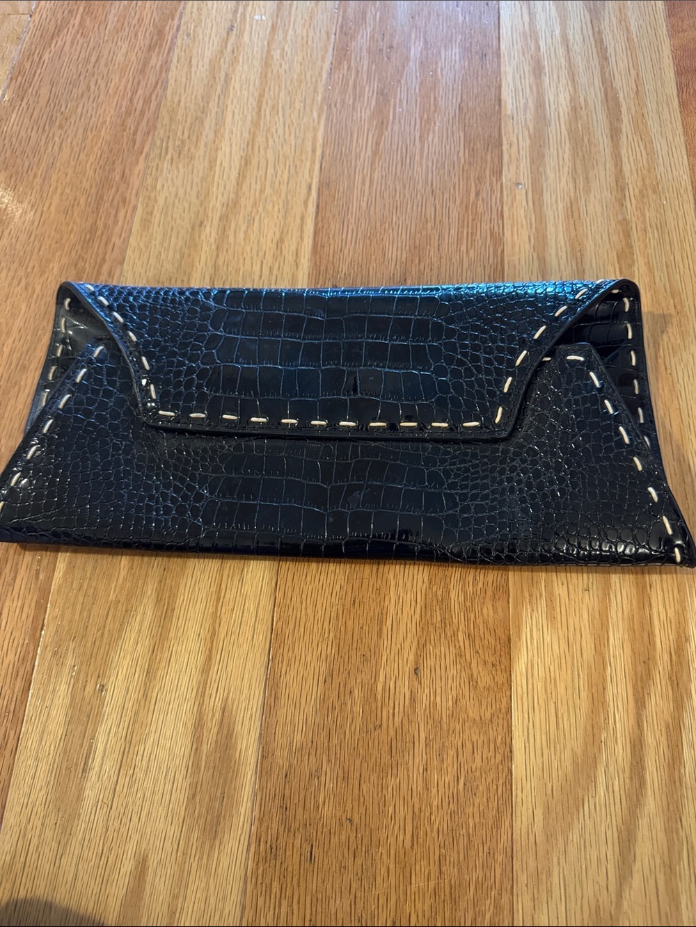 Black Croc-Embossed Women's Clutch with Contrast Stitching